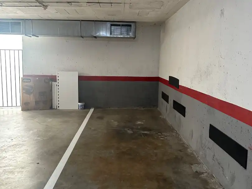 Einzelparkplatz zum Verkauf in Alfons sala 43, imagen 2