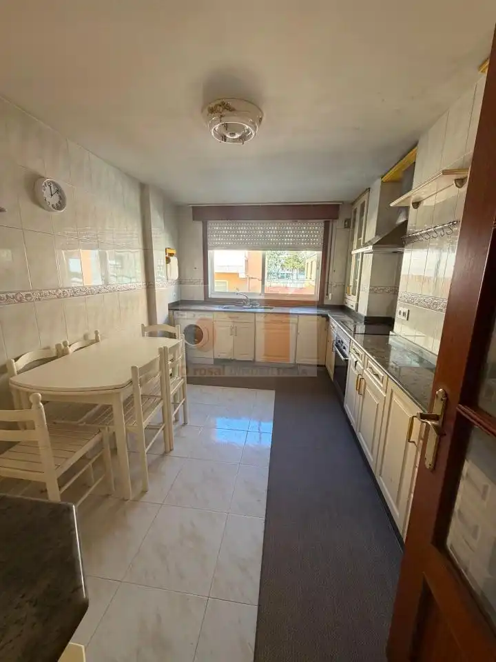 Wohnung mit Aufzug zum Verkauf in Cangas pueblo