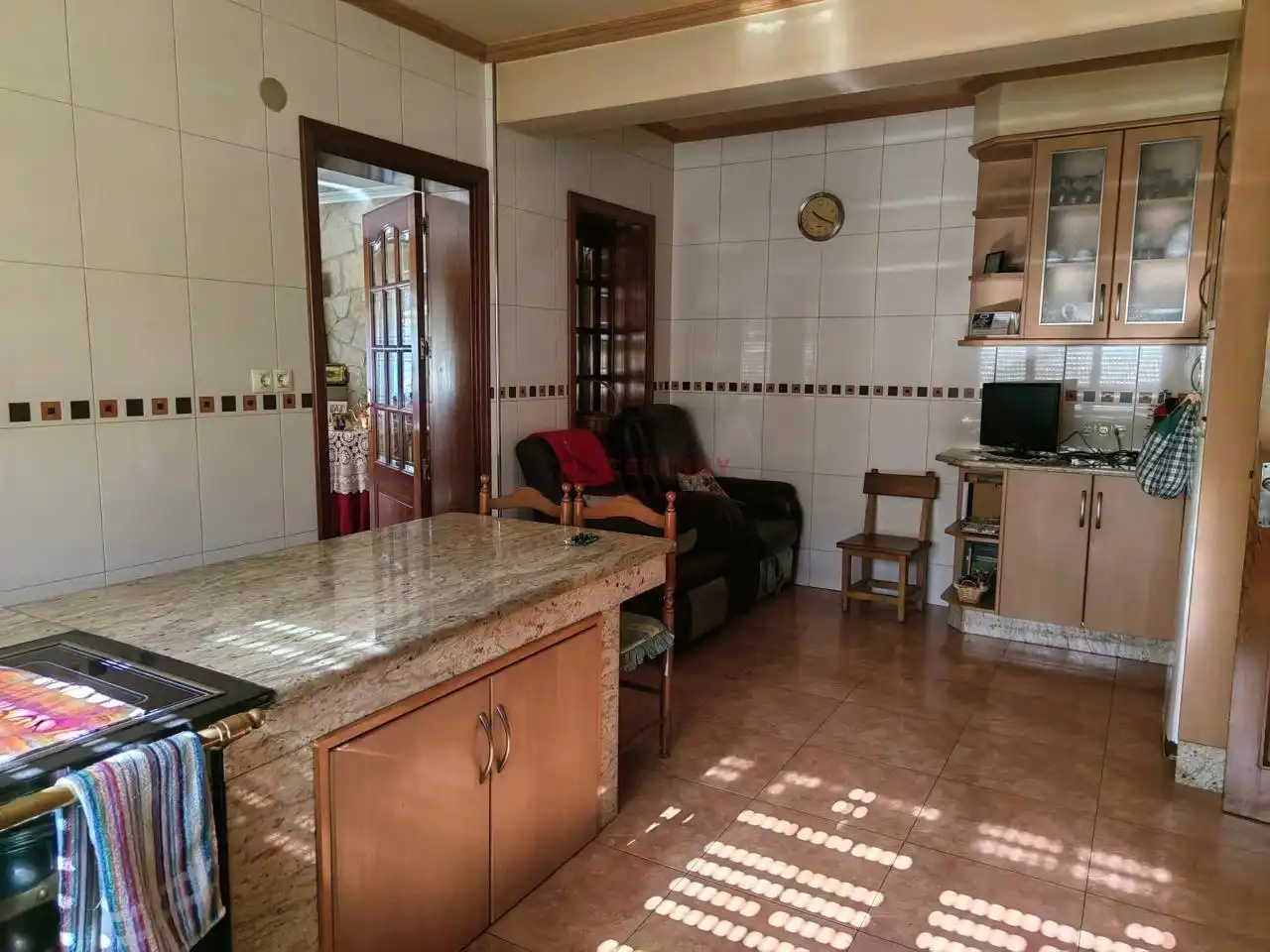 Cuina de Casa o xalet en venda en Lalín amb Calefacció, Jardí privat i Traster