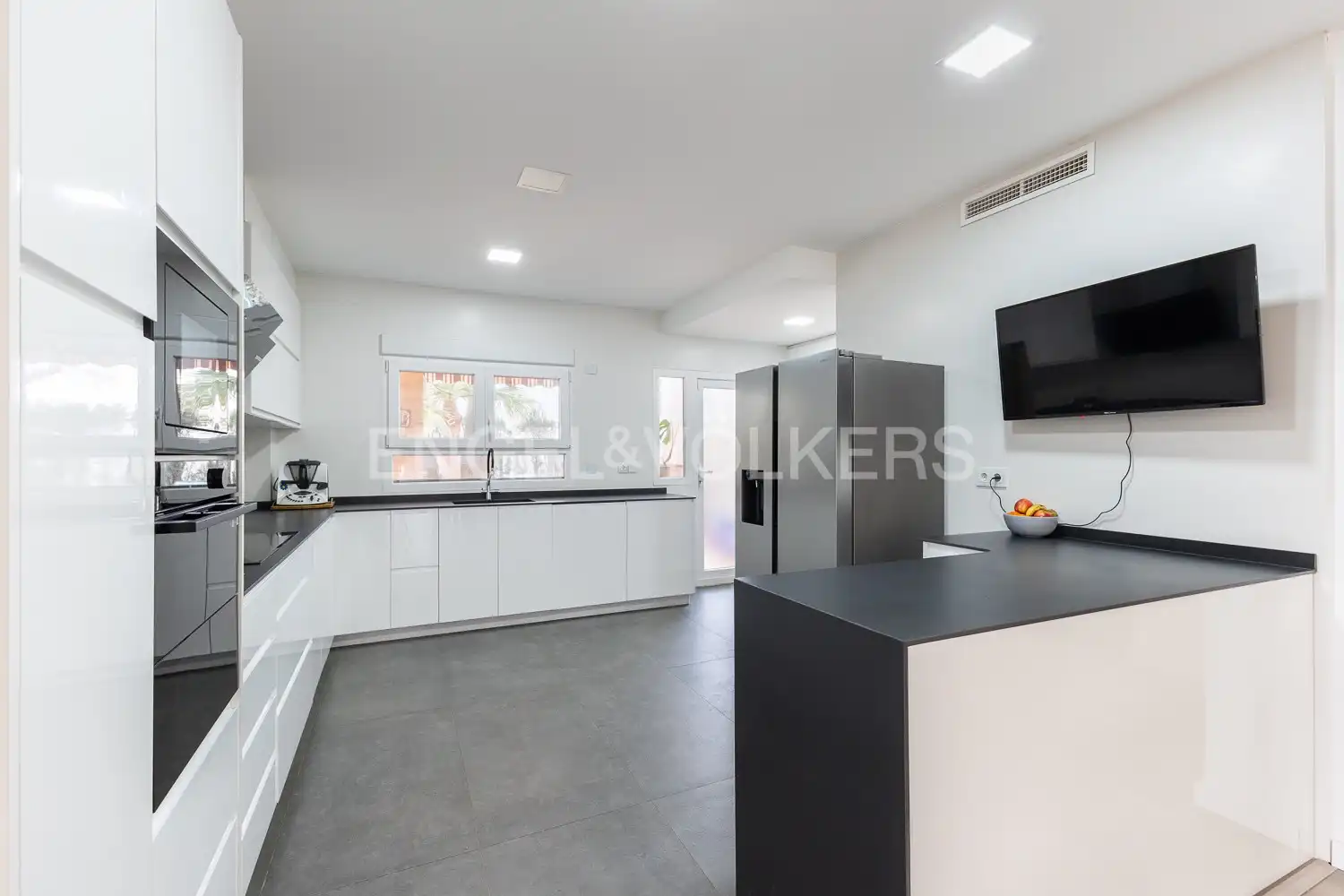 Kitchen of Houses for sale in L'Eliana  with Air Conditioner, Heating and Private garden