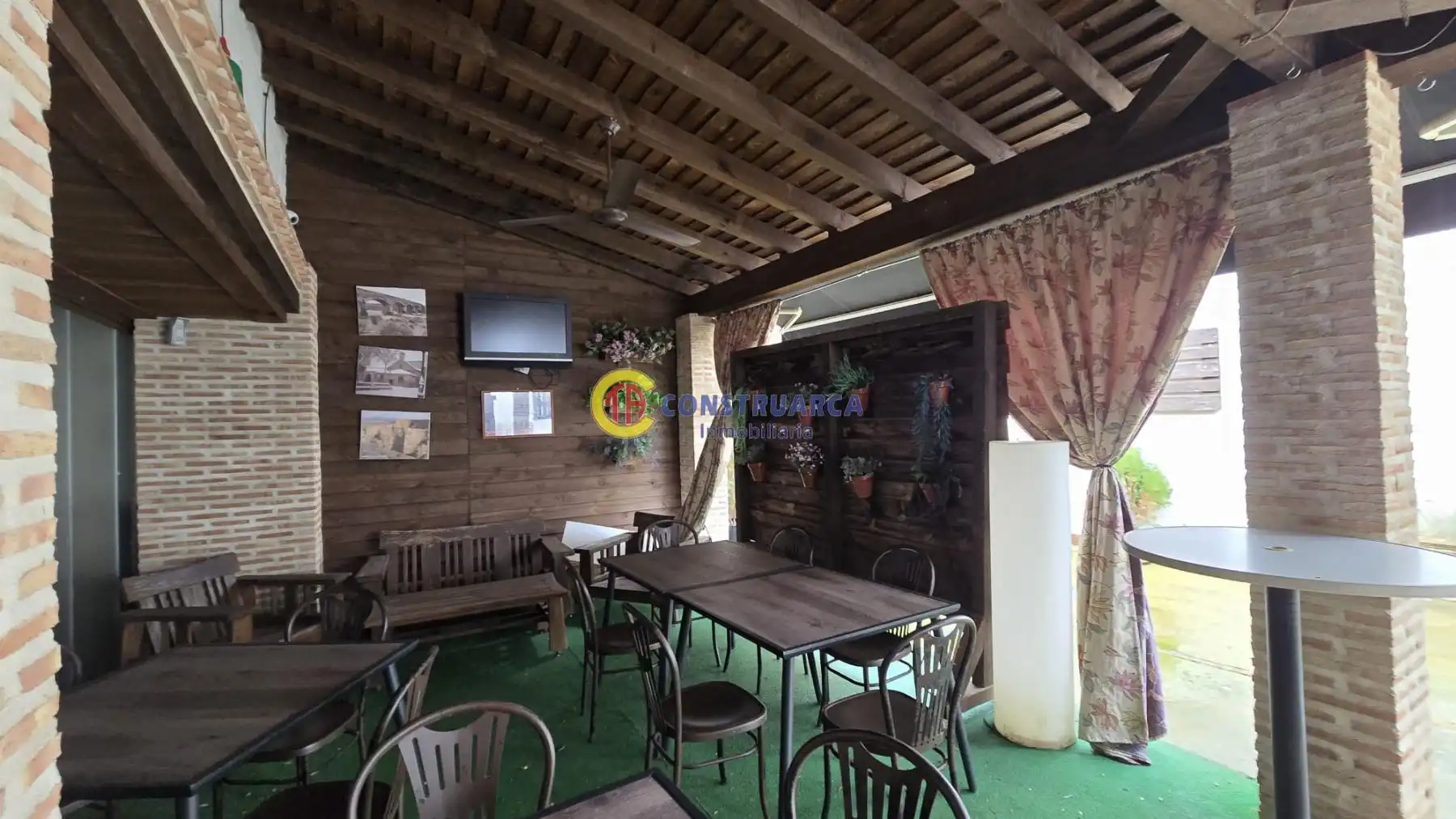 Buildings for sale in La Pueblanueva