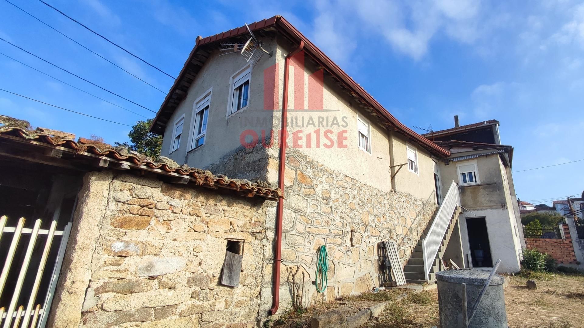 Vista exterior de Casa o xalet en venda en Ourense Capital  amb Jardí privat