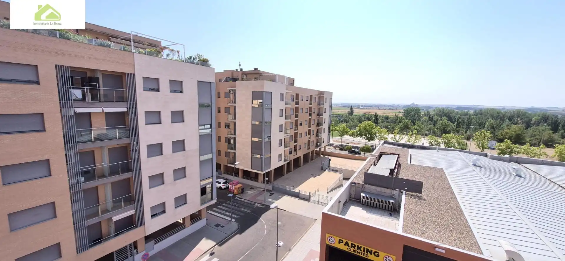 Exterior view of Flat for rent in Zamora Capital   with Heating, Terrace and Furnished
