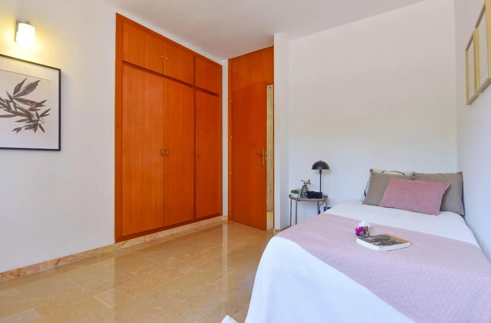 Schlafzimmer von Haus oder Chalet zum Verkauf in Gilet mit Heizung, Privatgarten und Terrasse