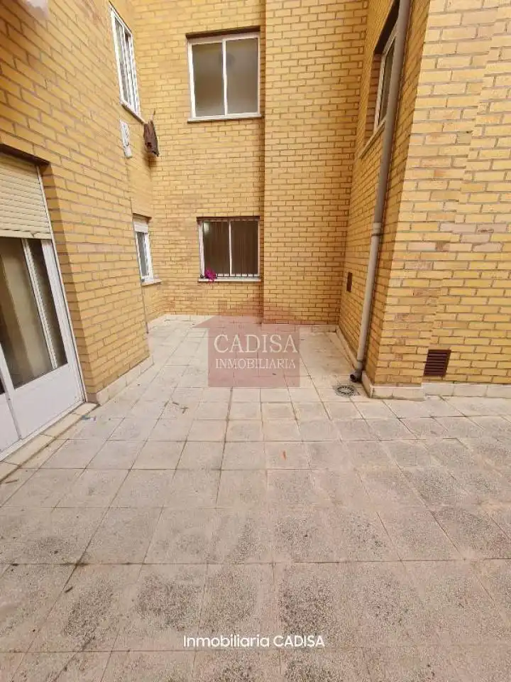 Garden of Flat for sale in Salamanca  with Heating, Parquet flooring and Terrace