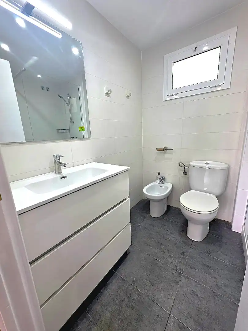 Wohnung zur Miete in Calle de Felipe de Paz, La Maternitat i Sant Ramon