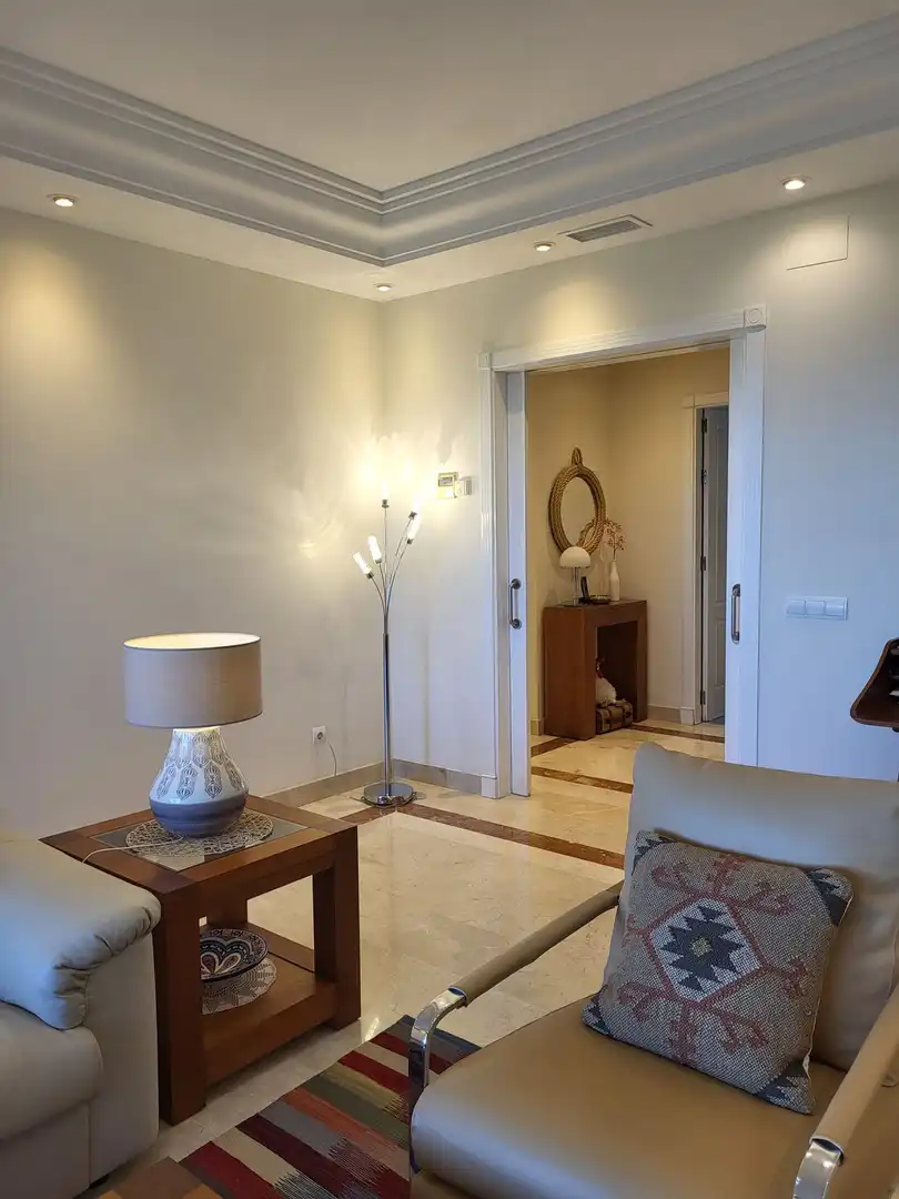Apartamento con piscina en venta en Nueva Andalucía, imagen 8