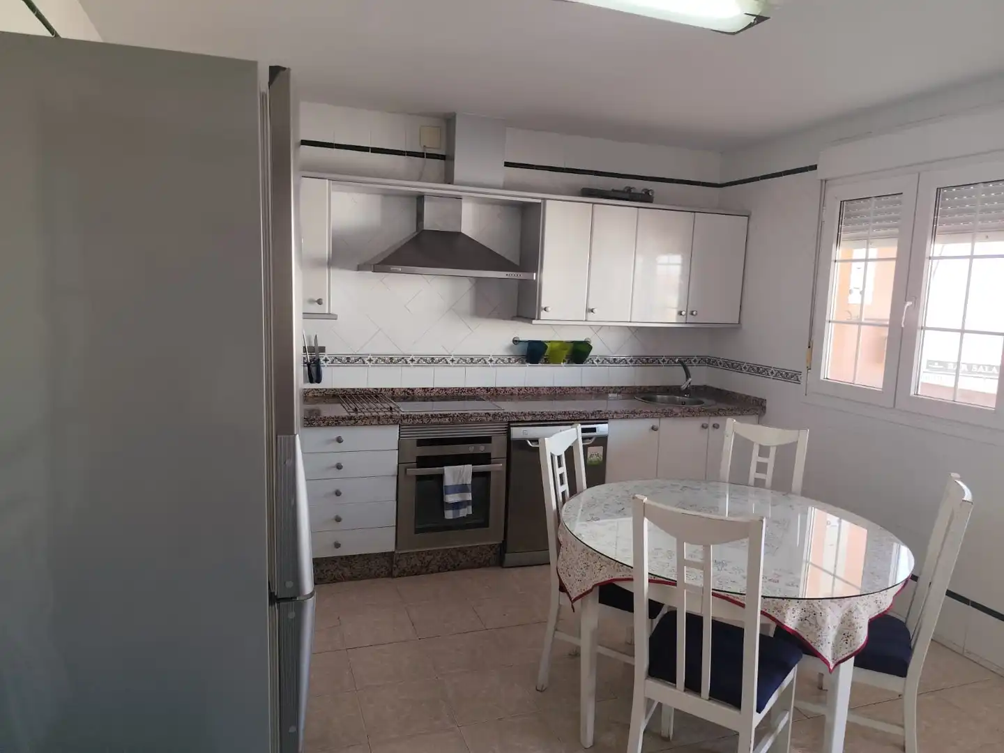 Küche von Maisonette zum Verkauf in Zafra mit Klimaanlage und Abstellraum
