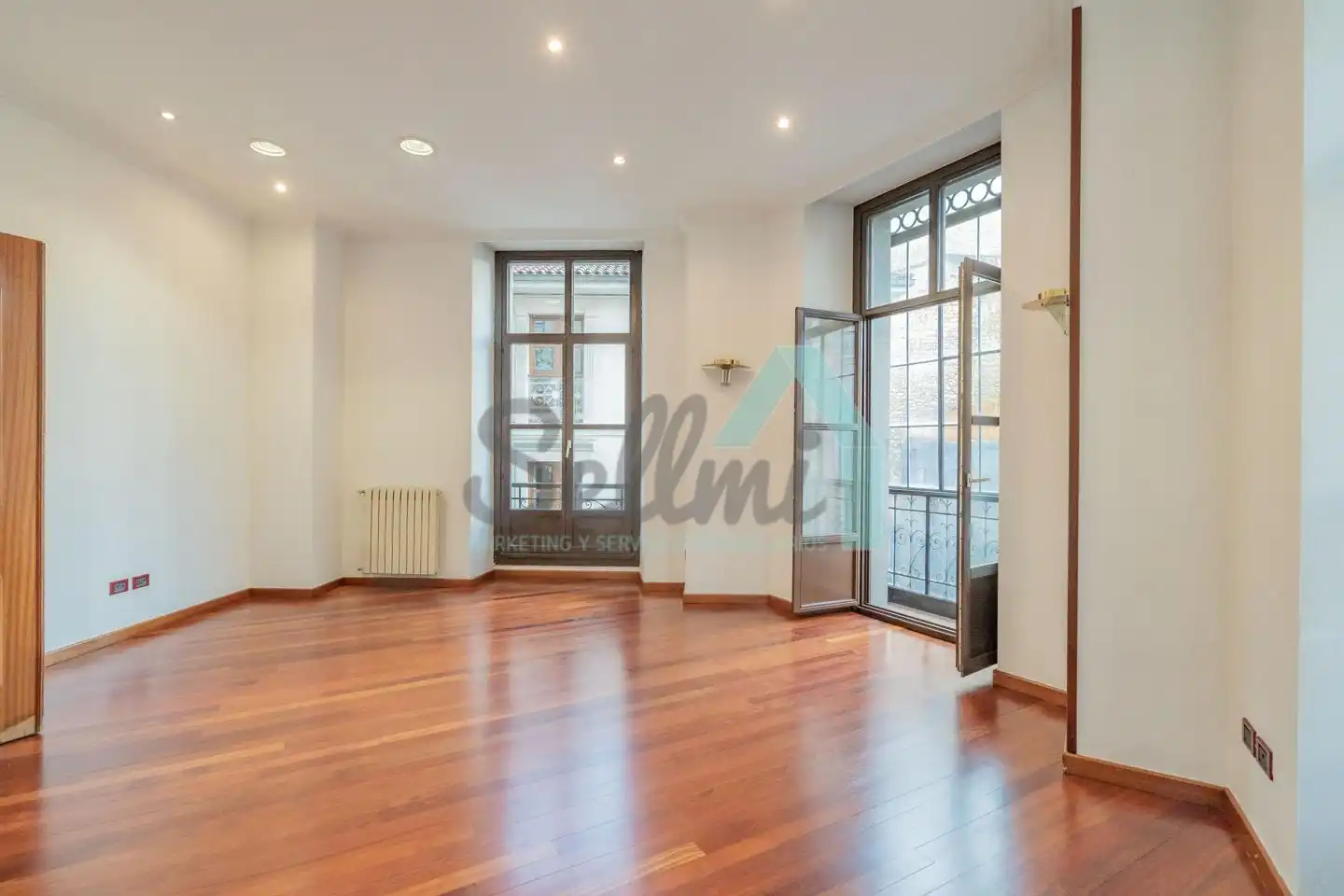 Wohnzimmer von Büro zur Miete in Oviedo  mit Heizung