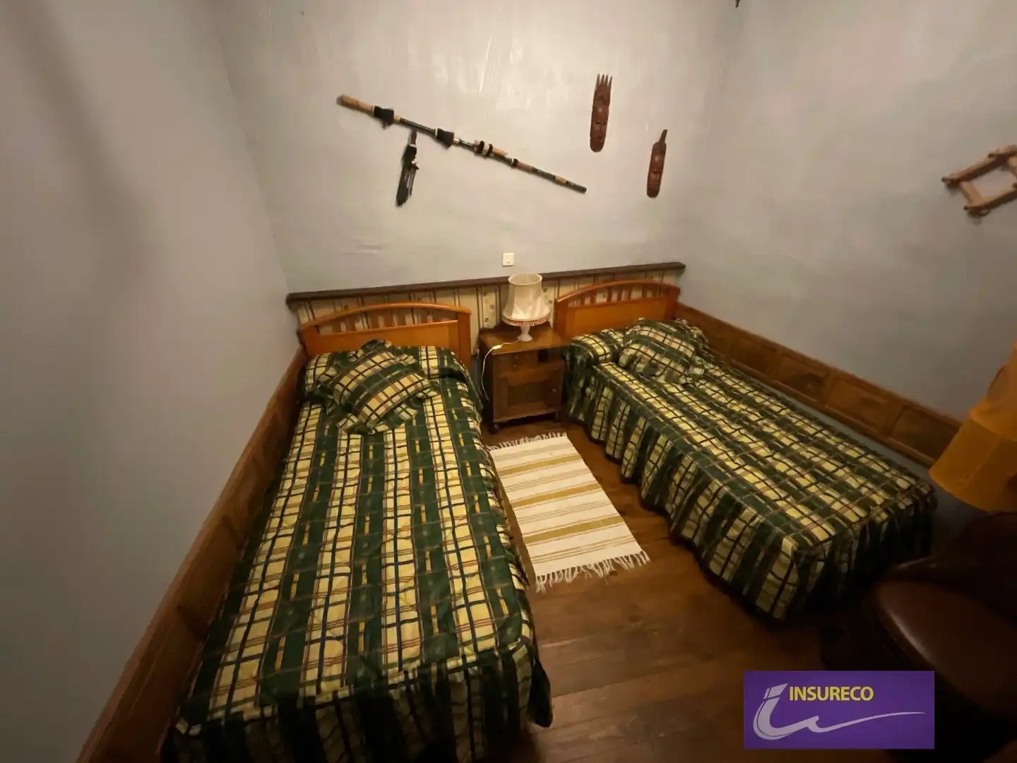 Dormitori de Casa o xalet en venda en Bustillo del Páramo amb Calefacció i Moblat