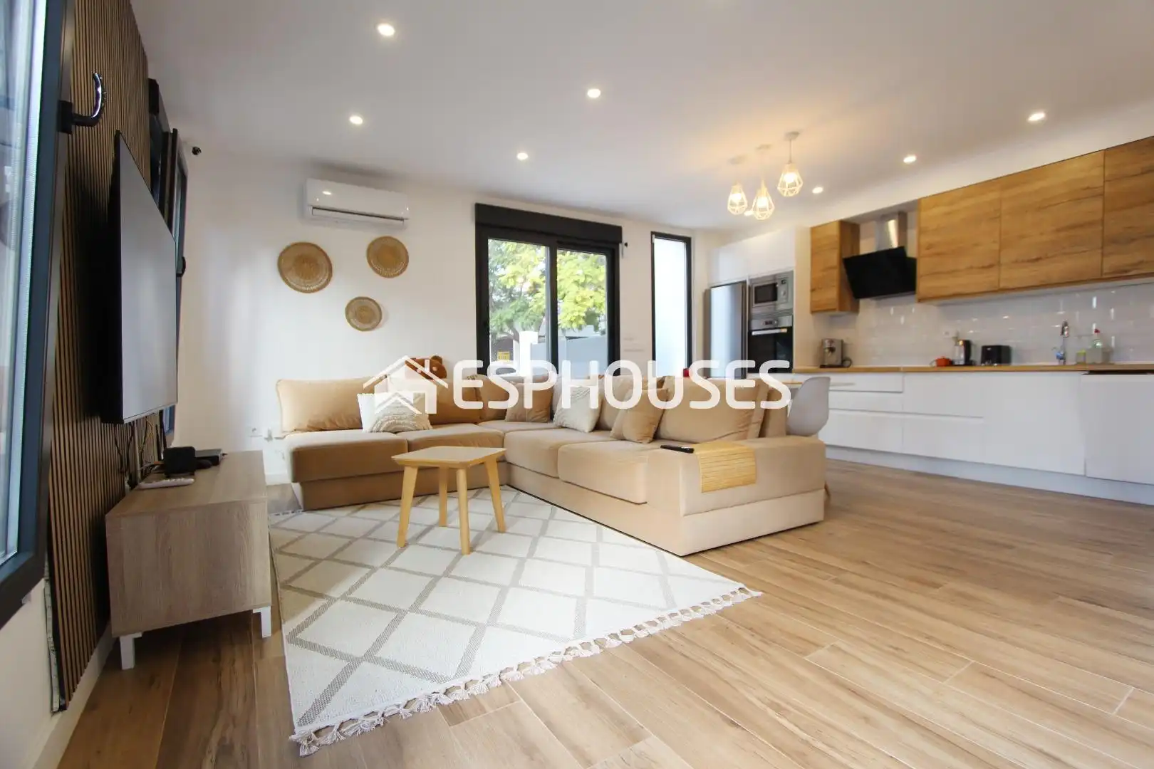 Bungalow with terrace for sale in Playa de Poniente, imagen 5