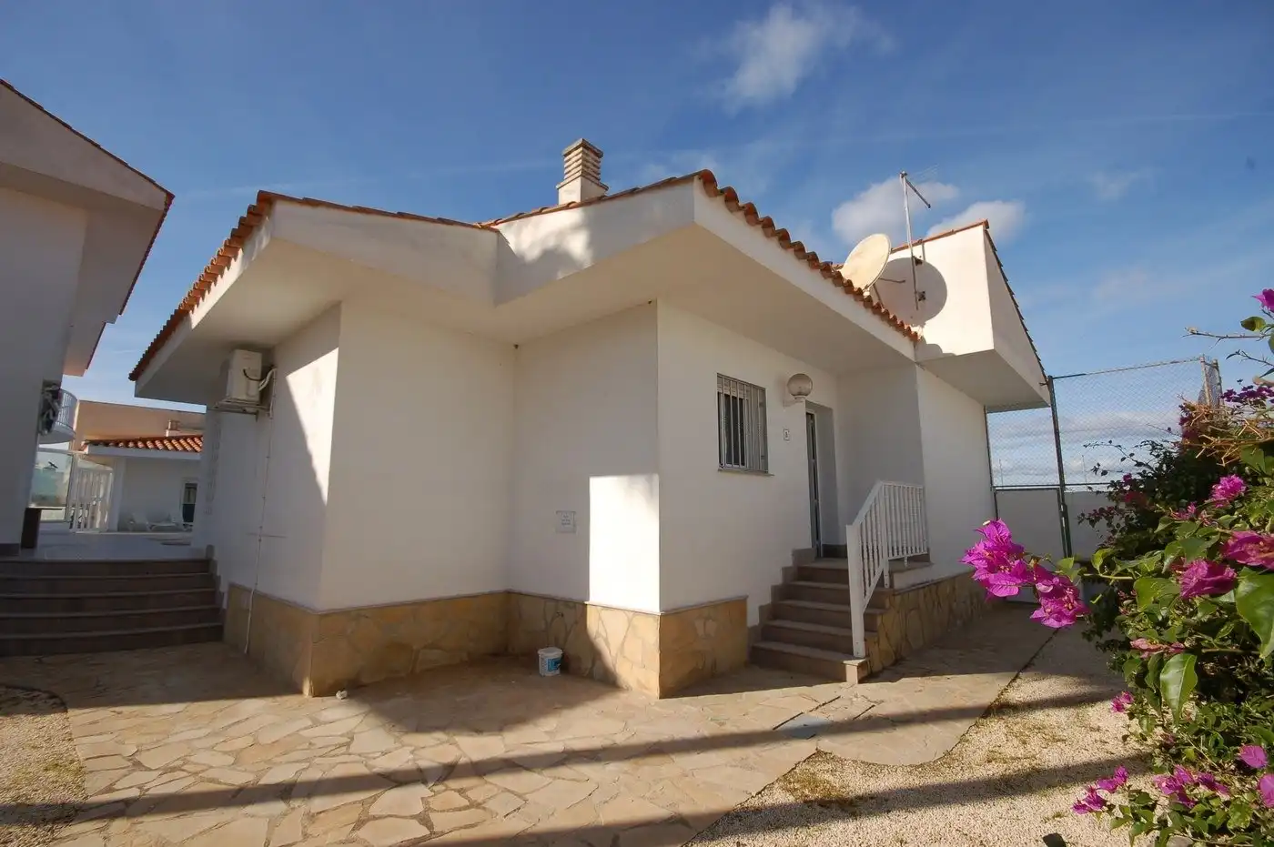 Houses for sale in Calle d'Amposta, 11, Eucaliptus - Poble Nou del Delta