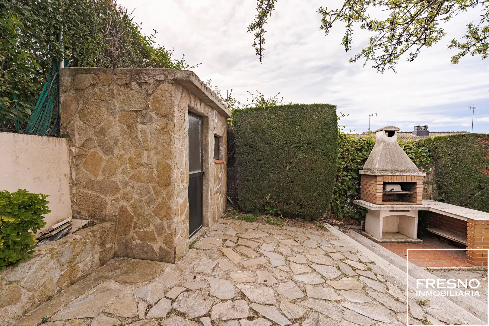 Garden of Detached homes for sale in Cobeña  with Air Conditioner, Heating and Private garden