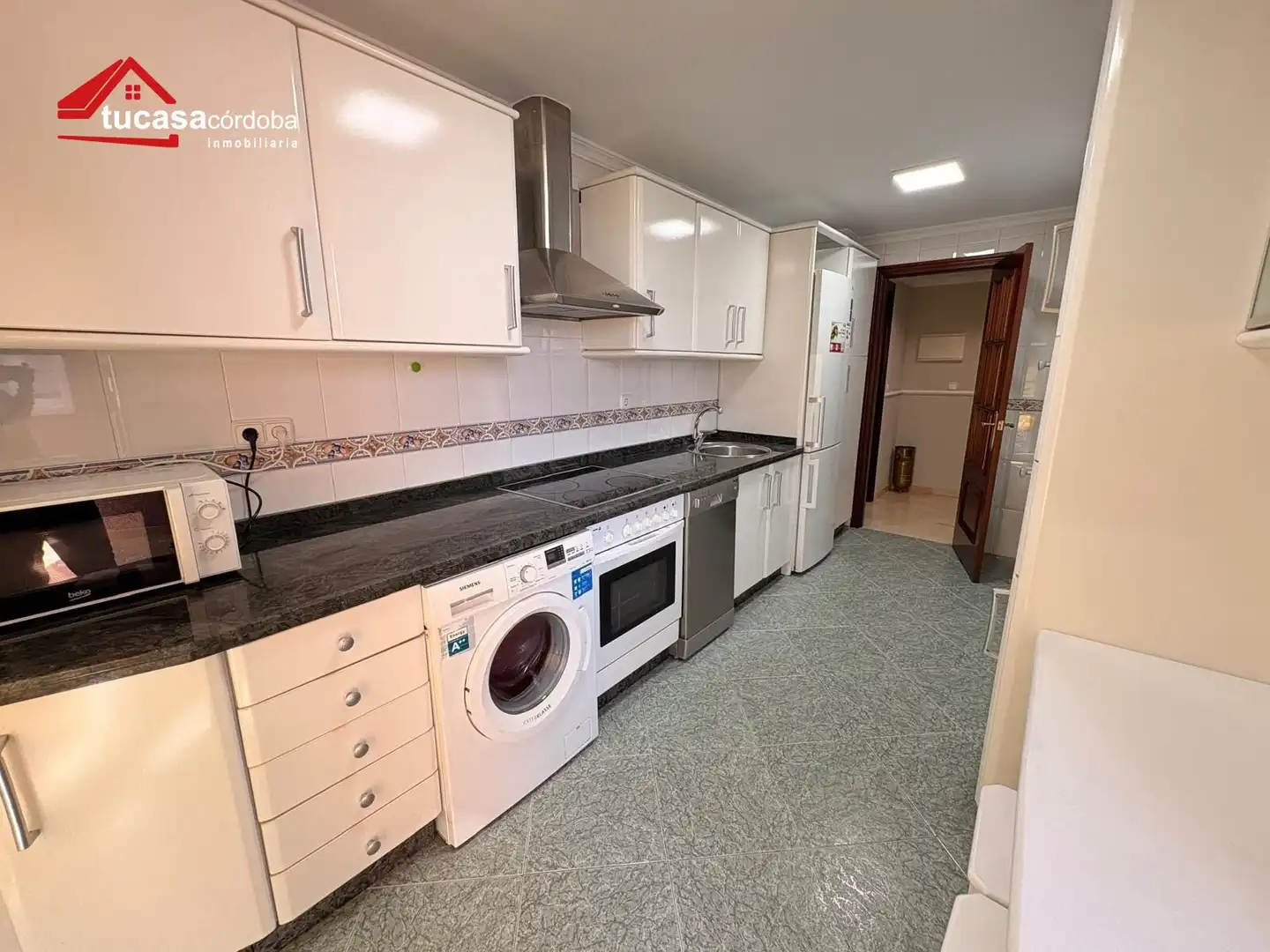Cuina de Pis en venda en Córdoba amb Terrassa