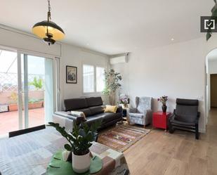 Living room of Flat to rent in  Barcelona Capital  with Air Conditioner, Heating and Furnished