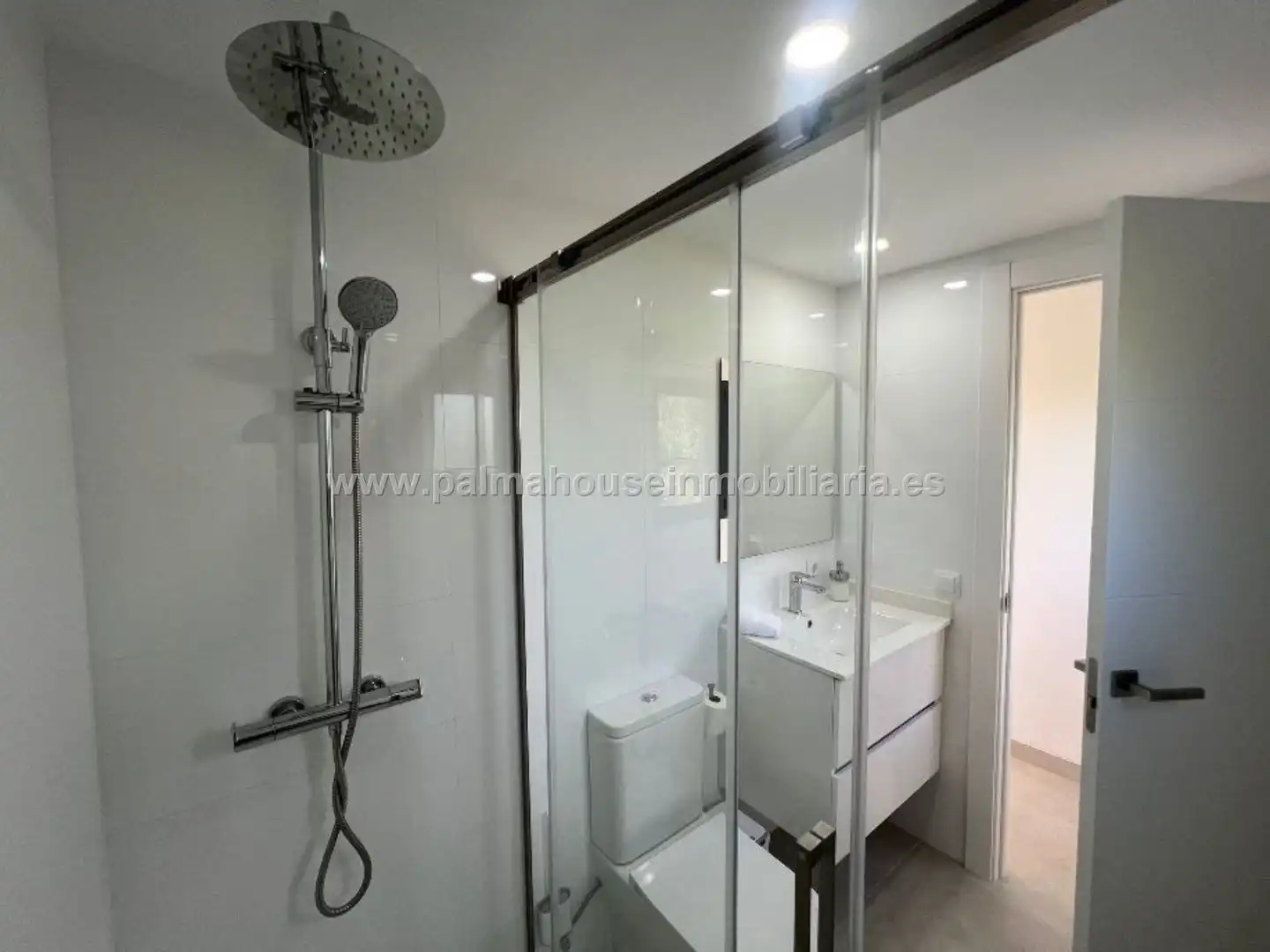 Baño de Finca rústica de alquiler en Sencelles con Piscina, Amueblado y TV