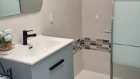 Bathroom of Flat for sale in Guardamar del Segura  with Terrace