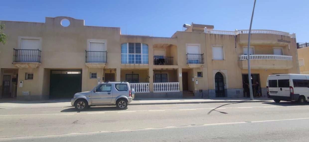 Exterior view of House or chalet for sale in Rioja  with Terrace