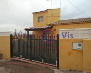 Vista exterior de Casa o xalet en venda en Lorca amb Terrassa