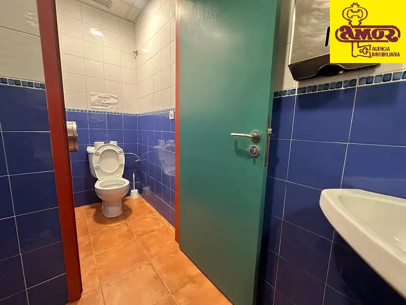 Gewerbefläche zum Verkauf in Rúa da Angustia, imagen 16