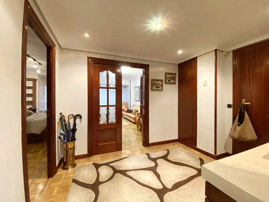Wohnung zum Verkauf in Vitoria - Gasteiz mit Heizung, Parkett und Terrasse