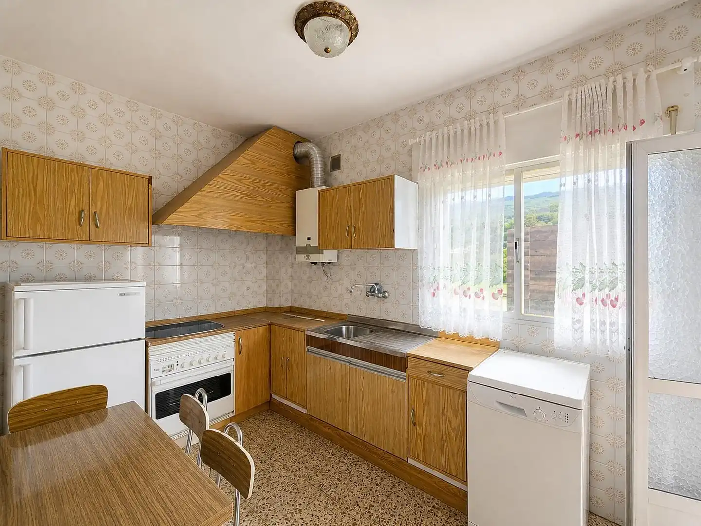 Cocina de Piso en venta en Hervás con Terraza y Balcón