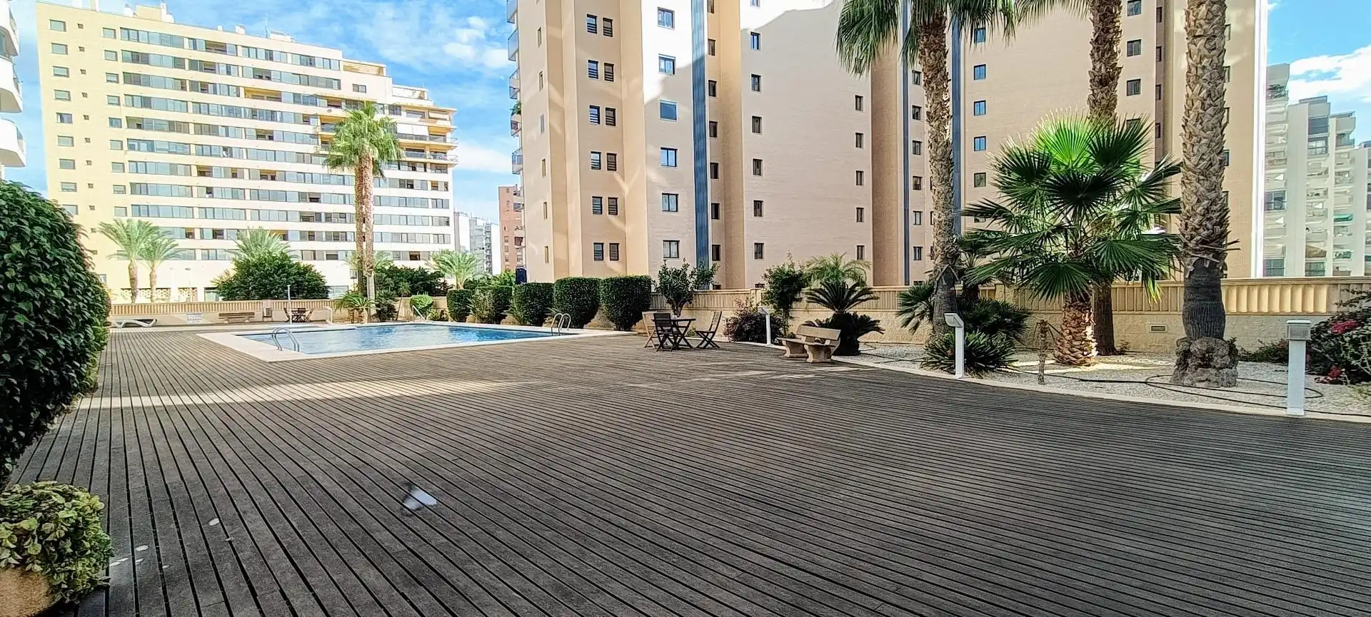 Apartament amb piscina en venda a Avinguda Mestral, imagen 22