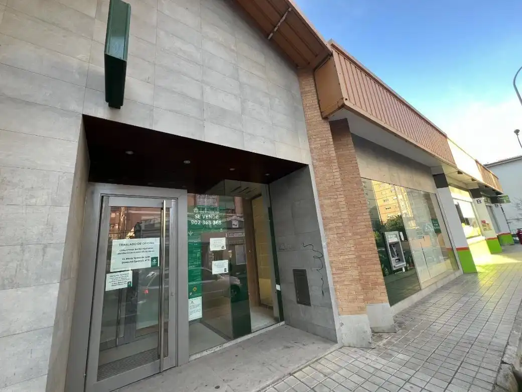 Commercial properties for rent in Calle SANTIAGO LOZANO, Campo Verde