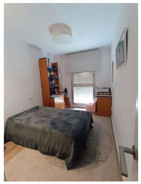 Bedroom of Flat for sale in Zaragoza  with Air Conditioner, Heating and Terrace