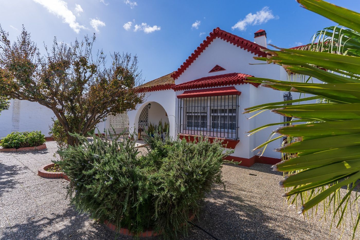 Exterior view of House or chalet for sale in Trigueros  with Private garden, Terrace and Storage room