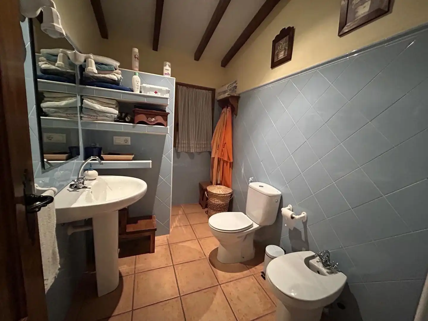 Baño de Finca rústica en venta en Riópar con Terraza, Trastero y Amueblado