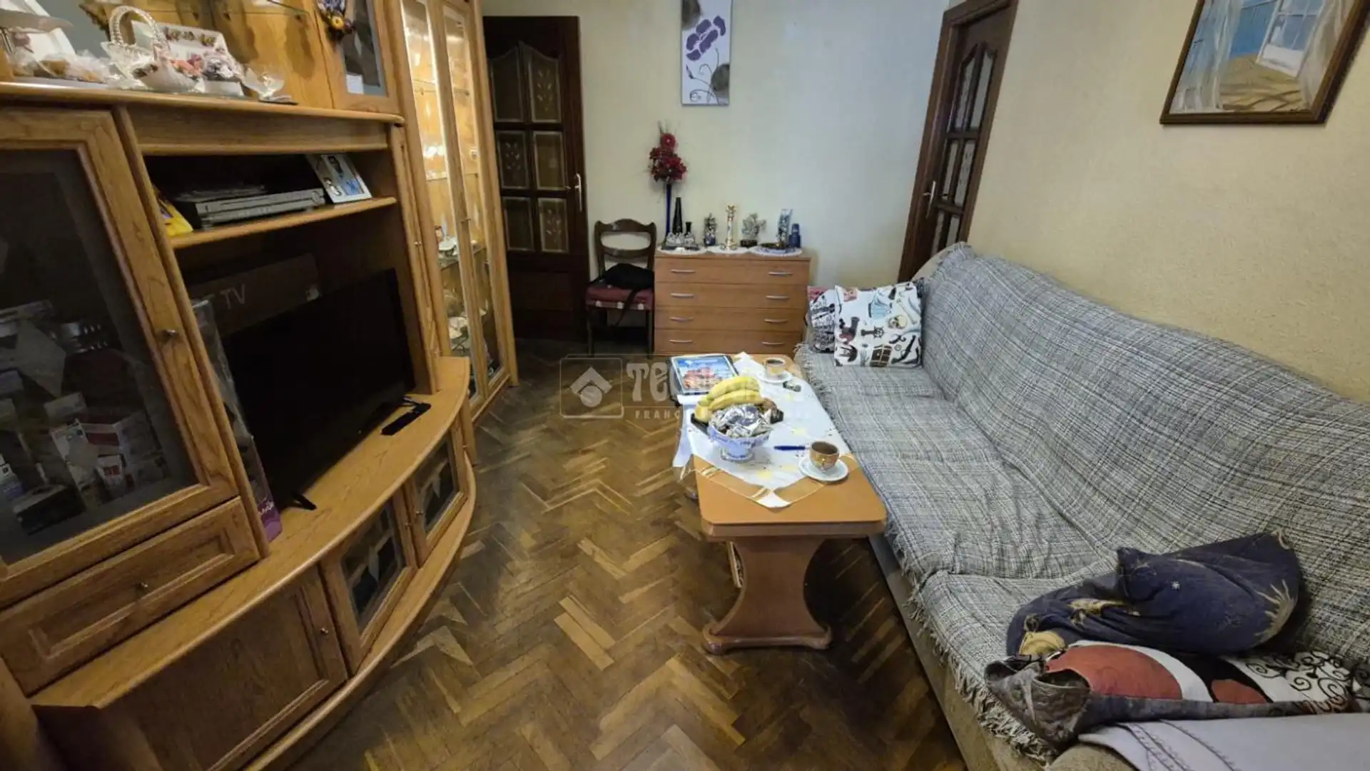 Sala d'estar de Pis en venda en  Madrid Capital amb Aire condicionat, Parquet i Terrassa