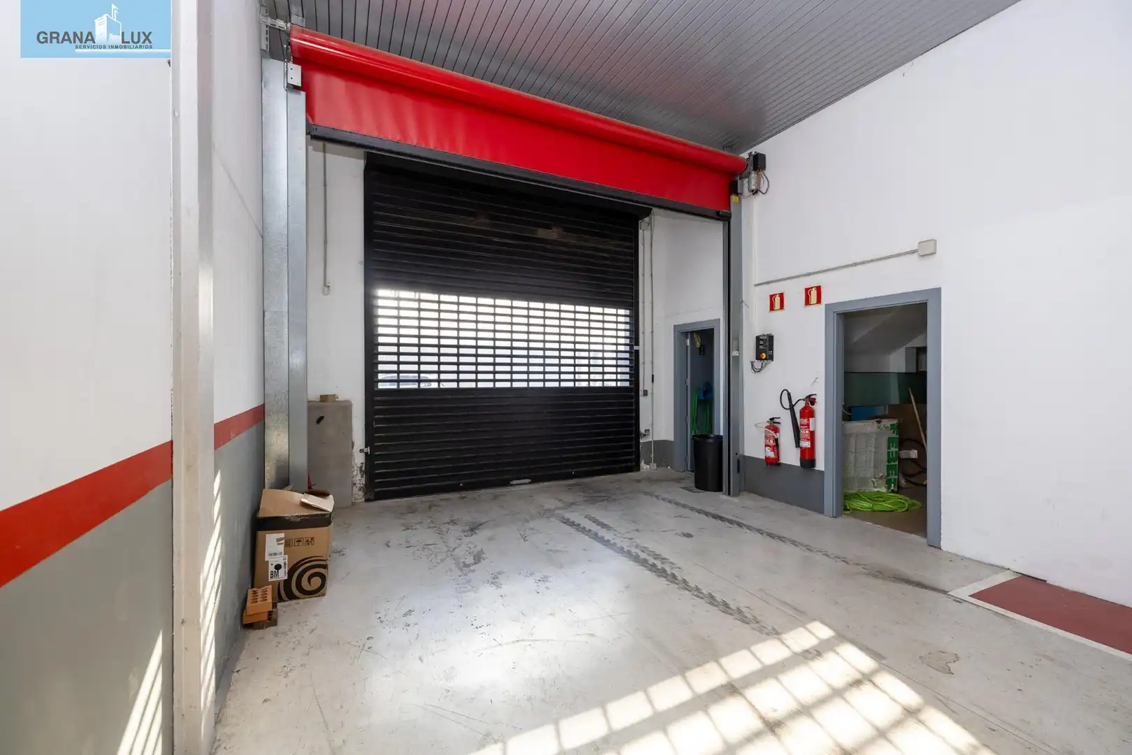 Inmuebles singulares con ascensor en venta en Peligros, imagen 13