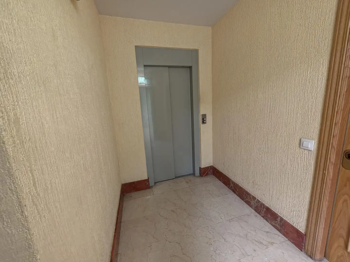 Oficina de lloguer en Talavera de la Reina amb Calefacció i Moblat