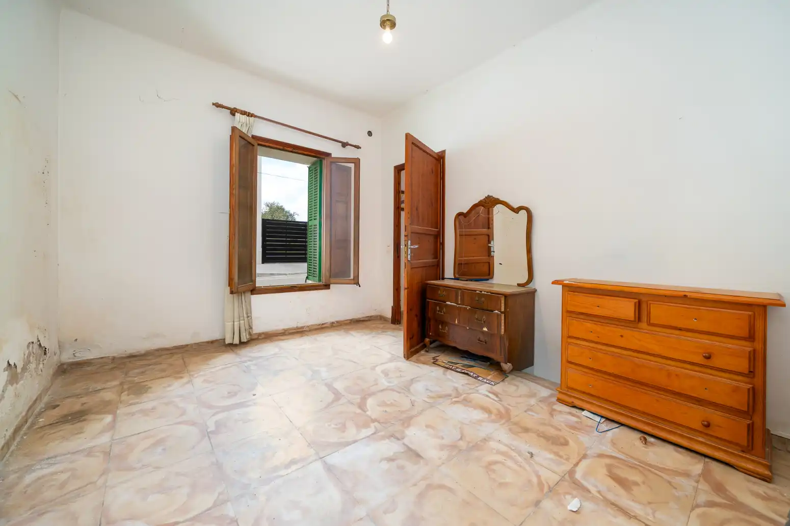 Habitación de Casa o chalet en venta en Santa Eugènia con Calefacción y Terraza