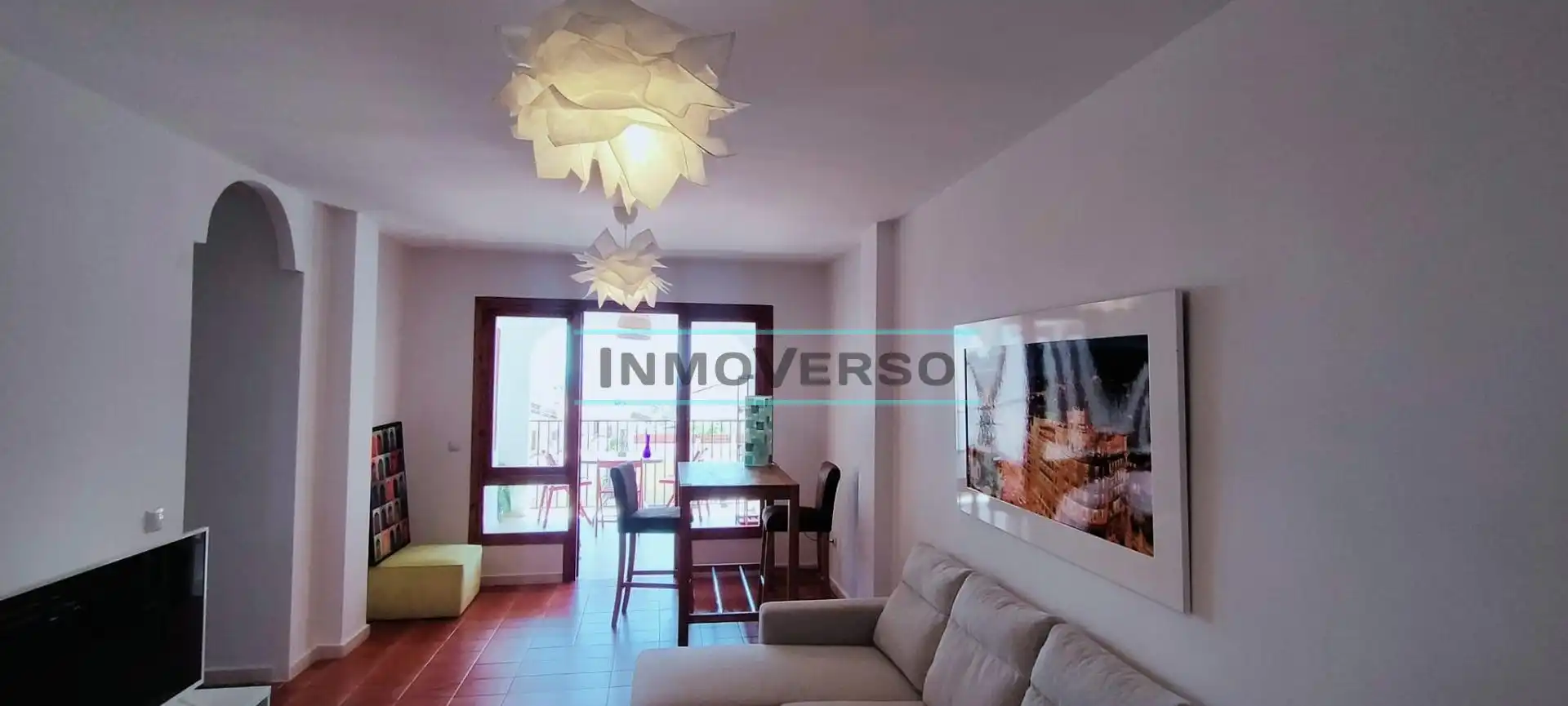 Sala d'estar de Pis de lloguer en Rincón de la Victoria amb Jardí privat, Terrassa i Balcó