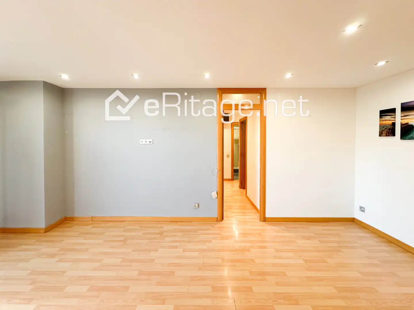 Piso en venta en L'Hospitalet de Llobregat con Aire acondicionado, Calefacción y Parquet