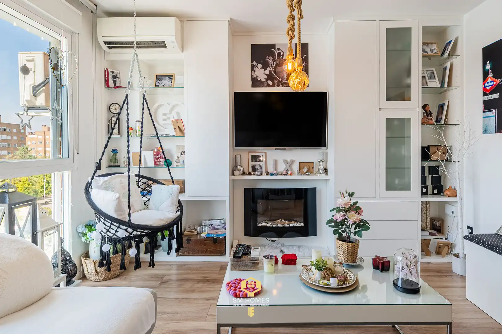 Living room of Flat for sale in Coslada  with Air Conditioner, Heating and Storage room