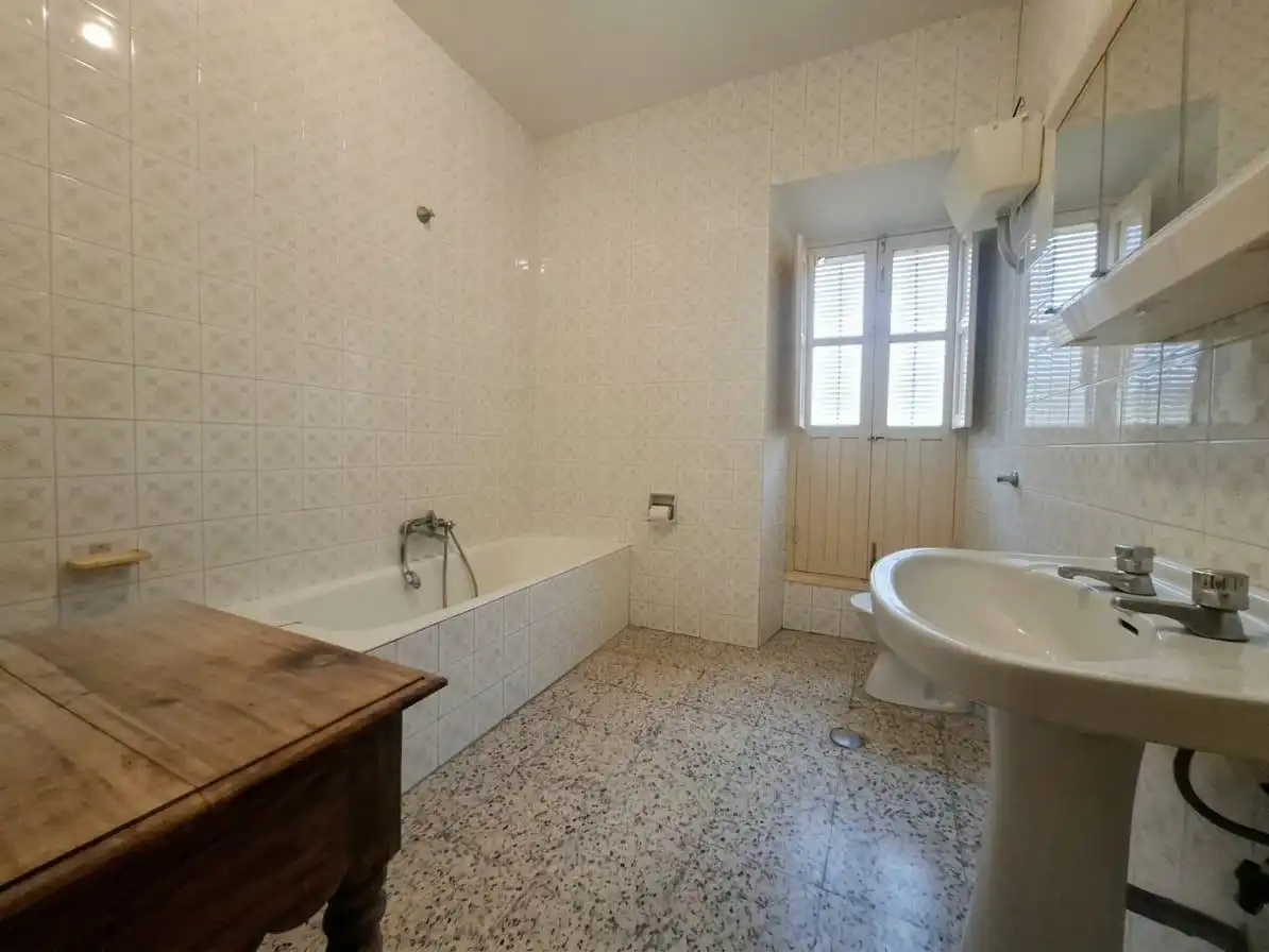 Bany de Casa o xalet en venda en Tolox amb Terrassa