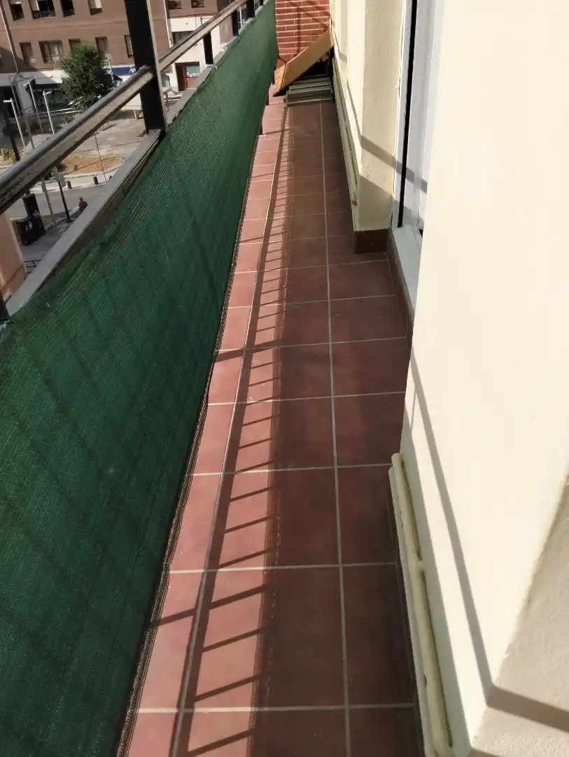 Terrassa de Pis en venda en Bilbao  amb Calefacció, Moblat i Forn