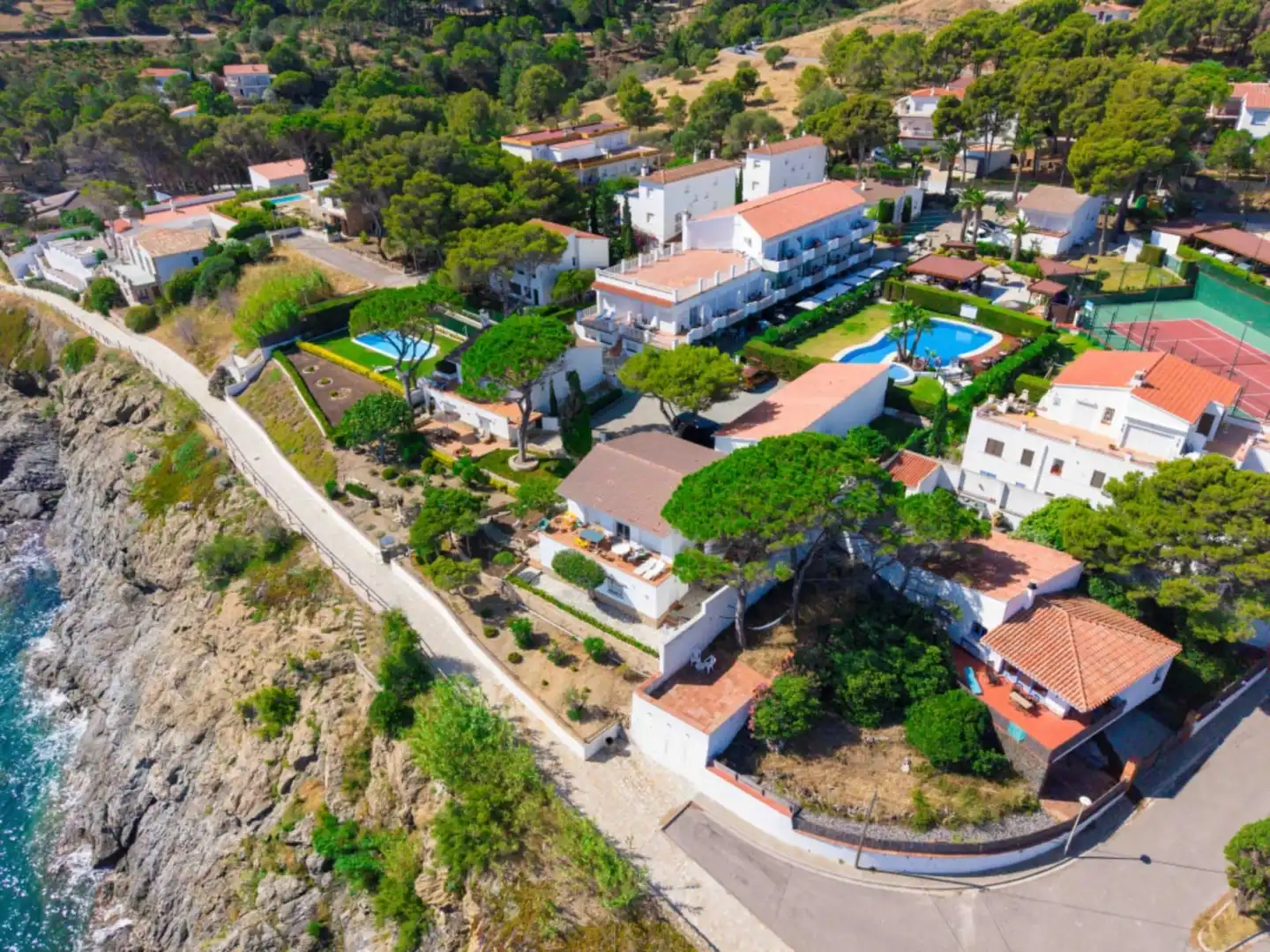 Edificio en venta en Cau del Llop - Super Fener - Fener