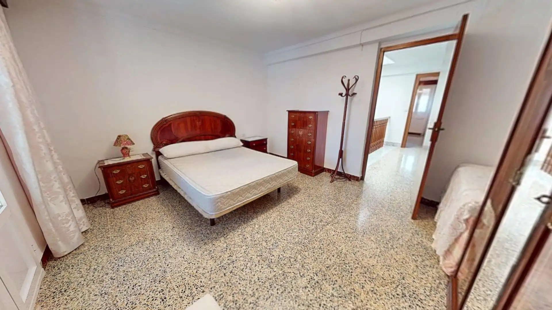 Habitación de Casa o chalet en venta en Campillos con Jardín privado, Terraza y Amueblado