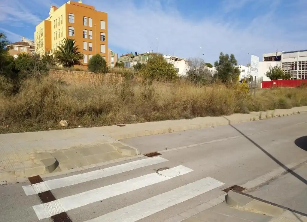 Terreny residencial en venda a Calle Viena, imagen 4