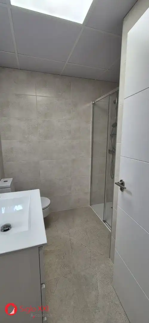 Badezimmer von Haus oder Chalet zur Miete in Vila-real mit Terrasse