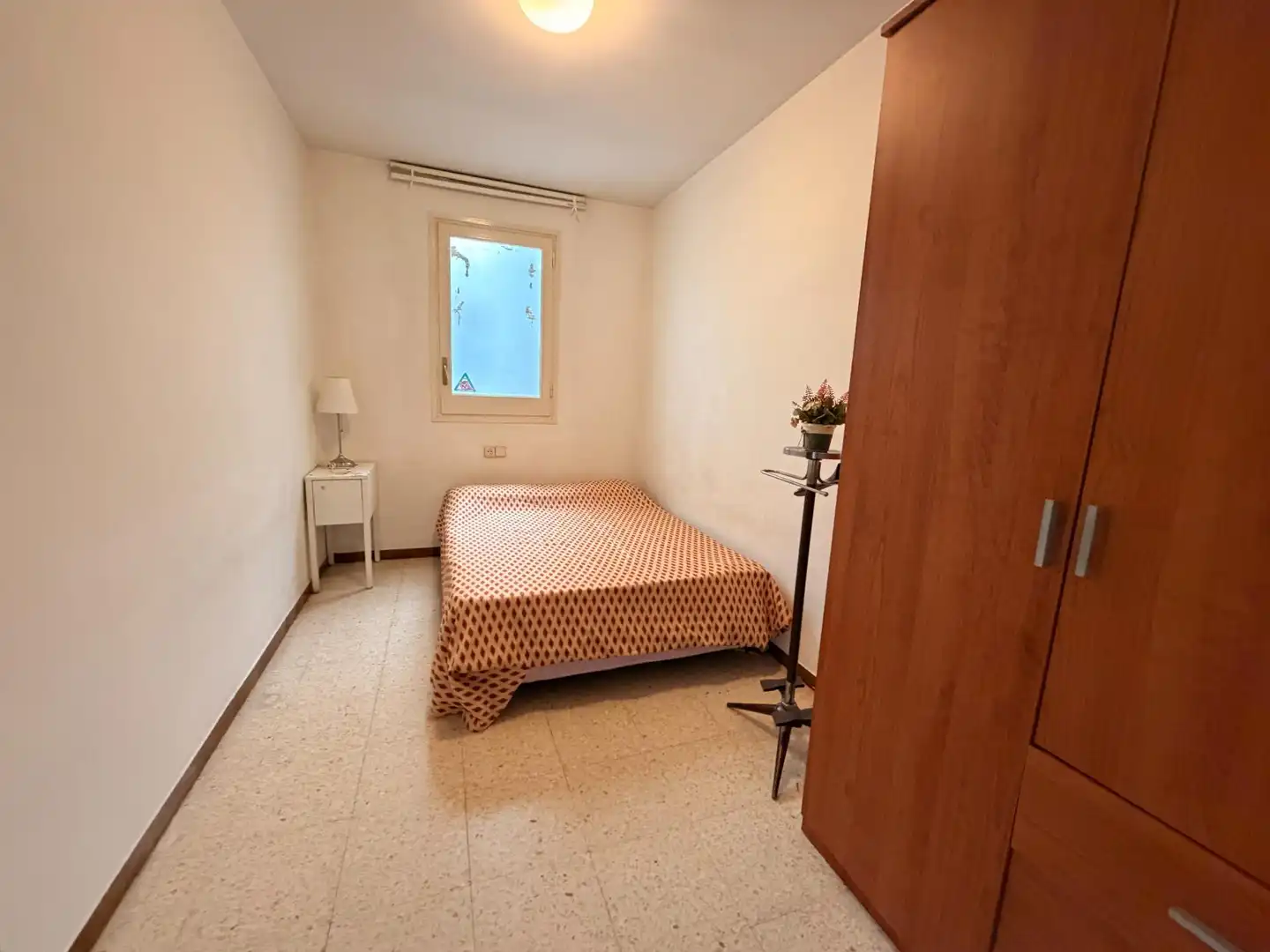 Habitación de Piso en venta en Pineda de Mar con Trastero y Balcón