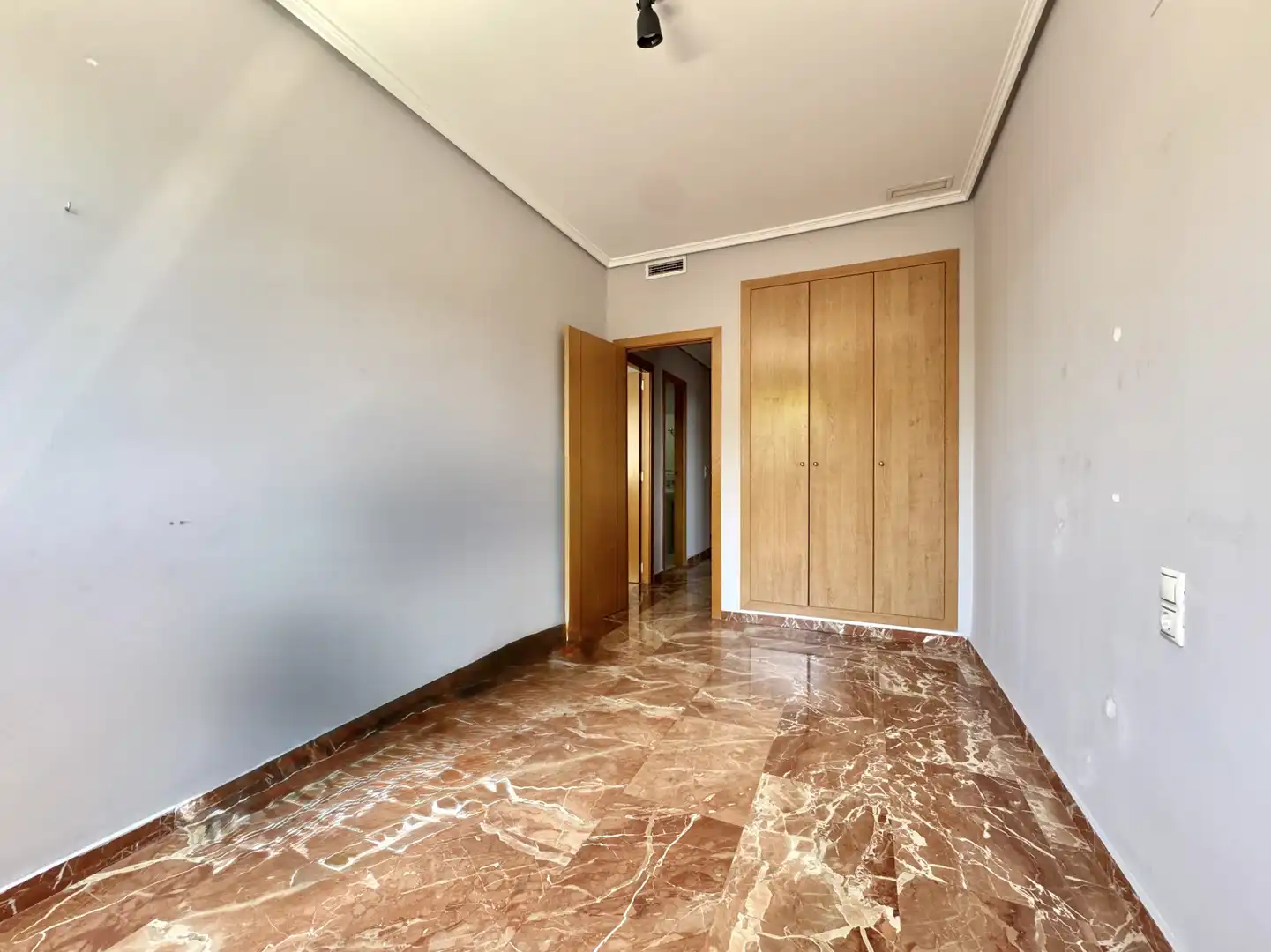 Flat for rent in Torrent  with Air Conditioner, Heating and Private garden