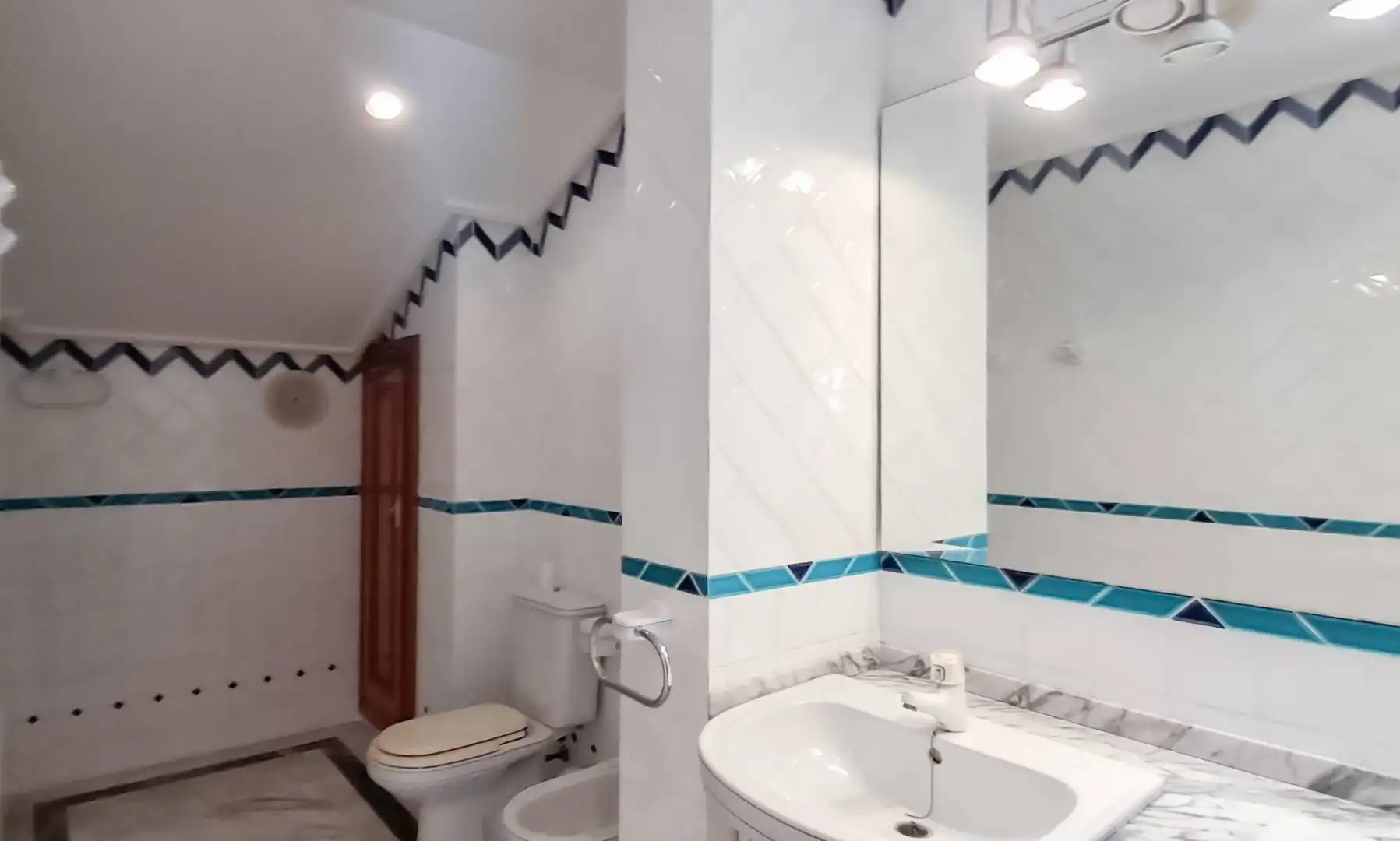 Baño de Ático en venta en San Pedro del Pinatar con Aire acondicionado, Trastero y Balcón