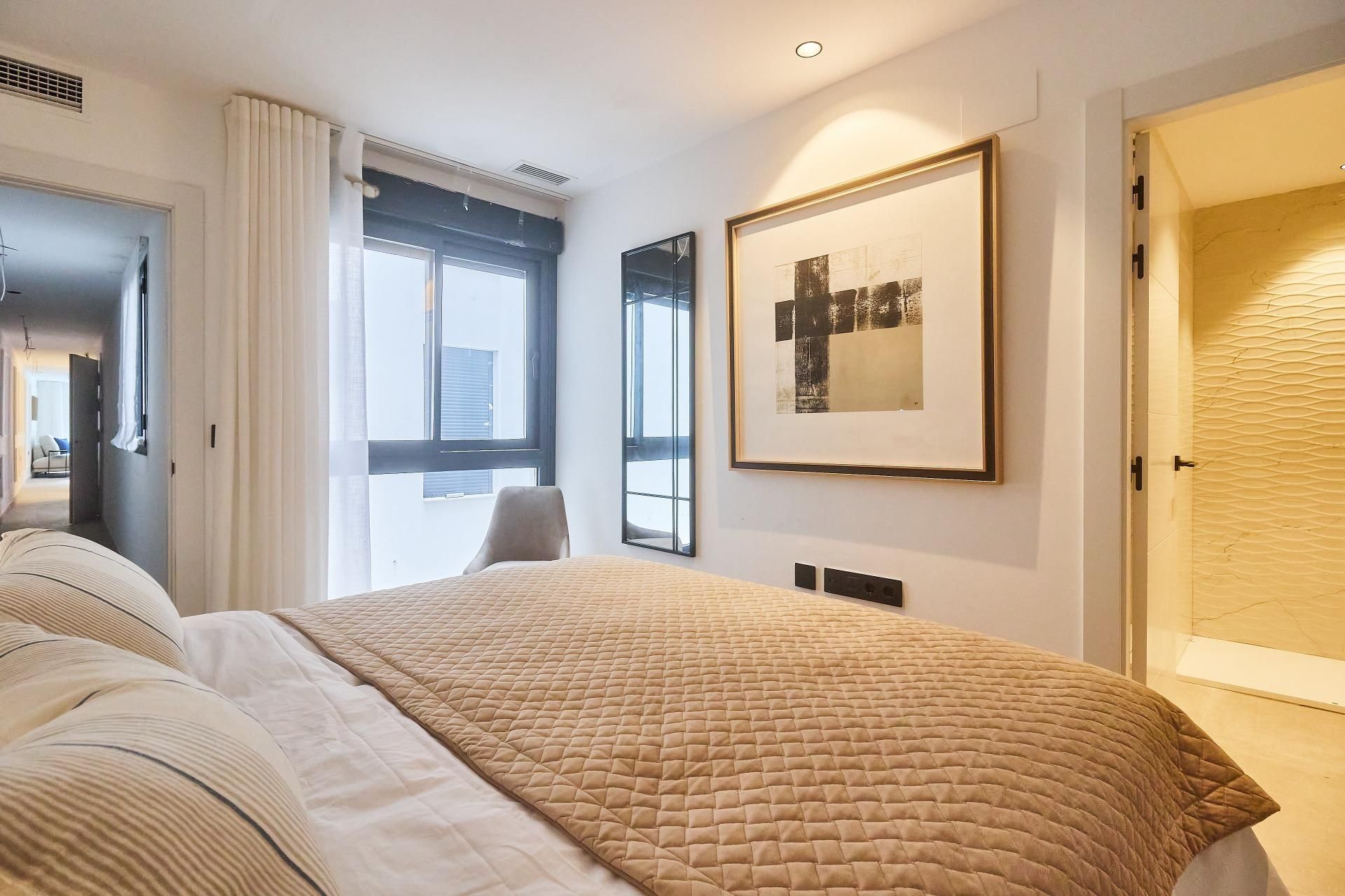 Dormitori de Apartament en venda en Fuengirola amb Aire condicionat, Calefacció i Terrassa