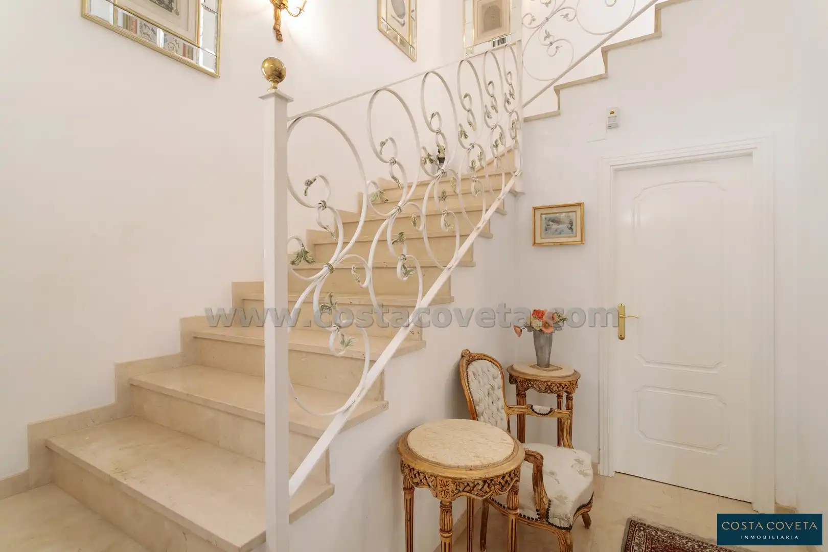 Houses for sale in El Campello  with Air Conditioner, Private garden and Terrace