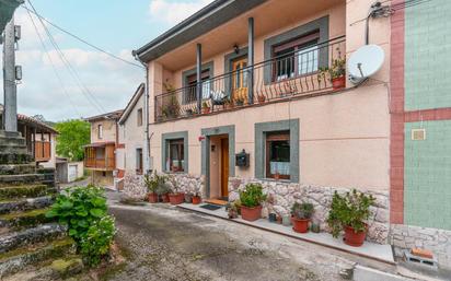 Casa o xalet en venda a Lugar Molledo, 20, El Berrón - La Carrera